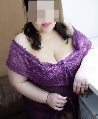 Милая и игривая девушка предлагает тебе окунуться в мир страсти и наслаждения. Я готова исполнить твои самые сокровенные желания и фантазии, звони и приходи ко мне! 444, 33 года