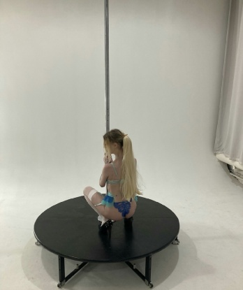 Сексуальная блондинка приглашает в гости порядочного и щедрого мужчину для незабываемых встреч. Мои формы и умения не оставят тебя равнодушным, обещаю! 2247, 20 лет